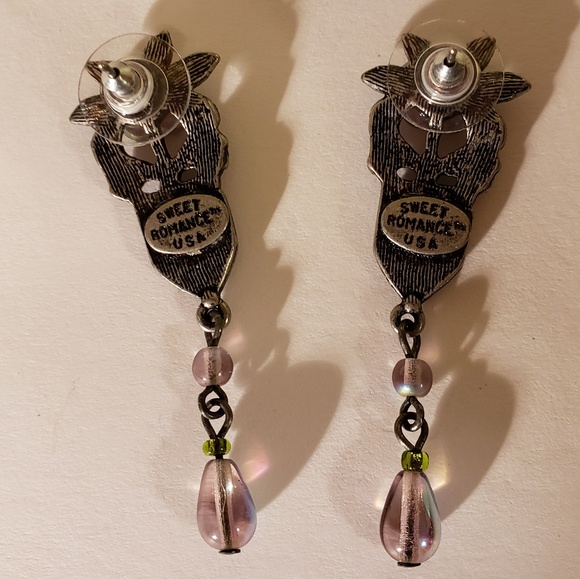 Beautiful Vintage 1990s Crystal Flower Earrings - Picture 3 of 3